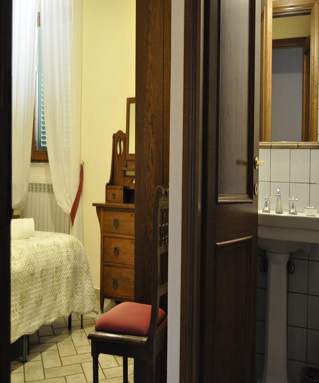 Podere Le Monache モンタイオーネ 部屋 写真