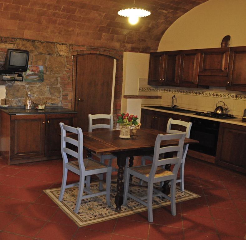 Podere Le Monache モンタイオーネ エクステリア 写真