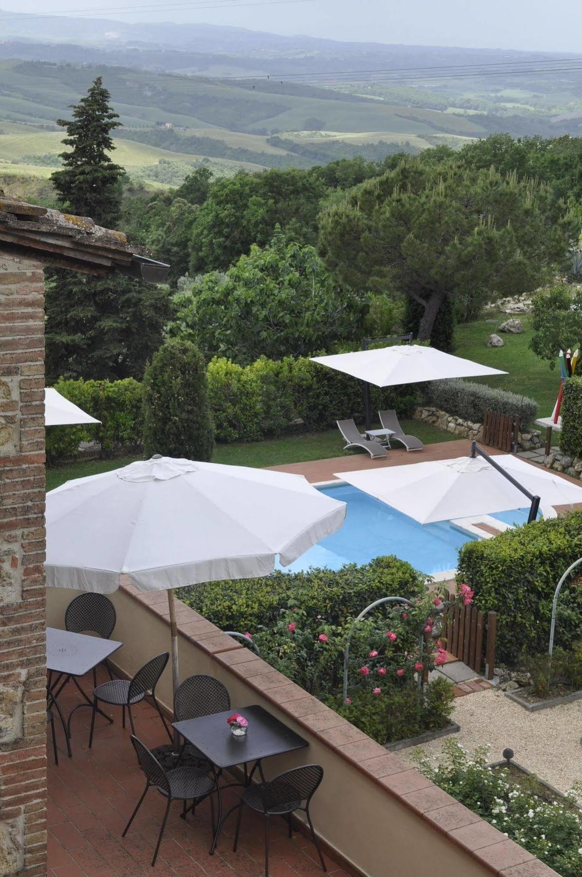 Podere Le Monache モンタイオーネ エクステリア 写真