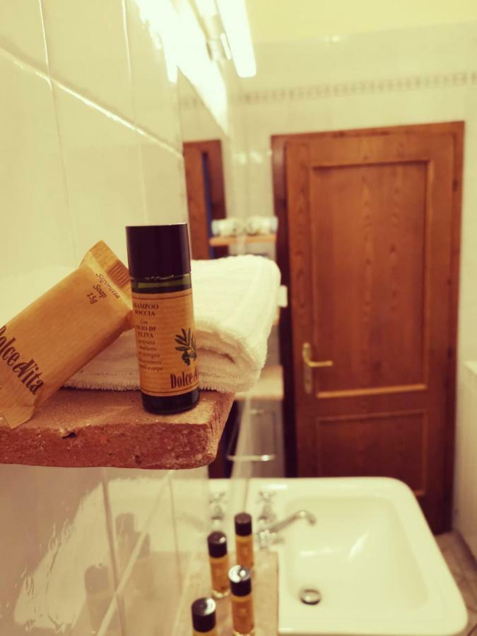 Podere Le Monache モンタイオーネ エクステリア 写真